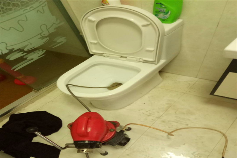 莲池如何疏通马桶 疏通马桶多少钱